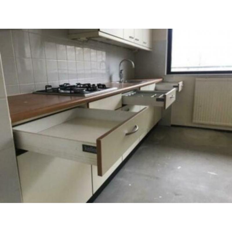 KELLER Keuken crème met gasfornuis, afzuiging en wasbak