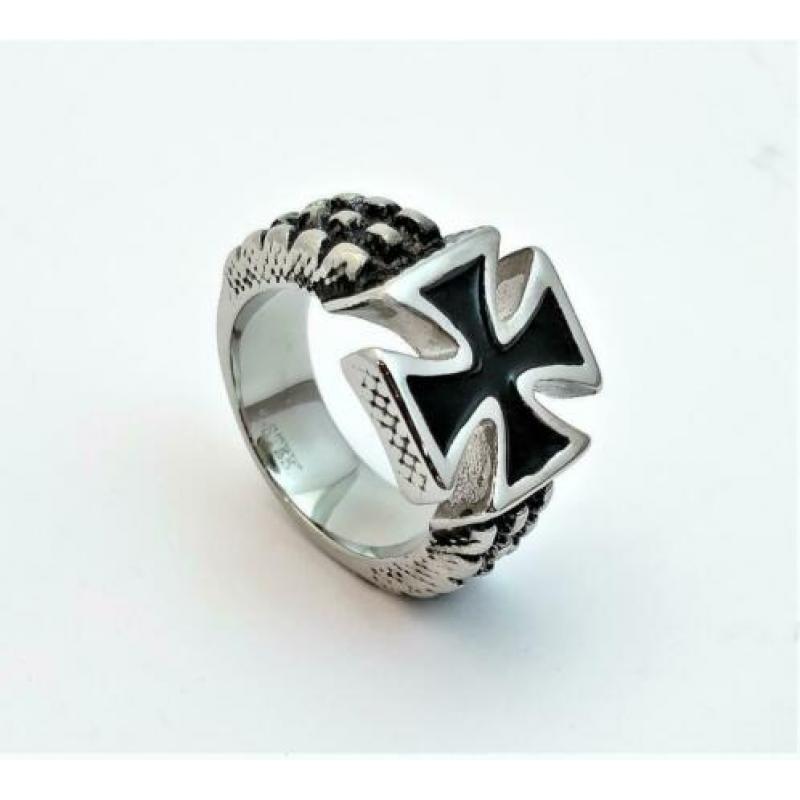 Stalen Ring met Maltezer Kruis. Nr. 1801020