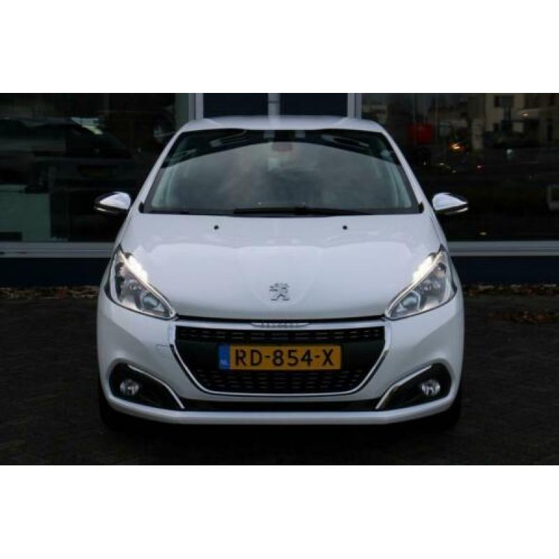 Peugeot 208 Allure 1.2 PT 110pk Climatronic | Navigatie | 16