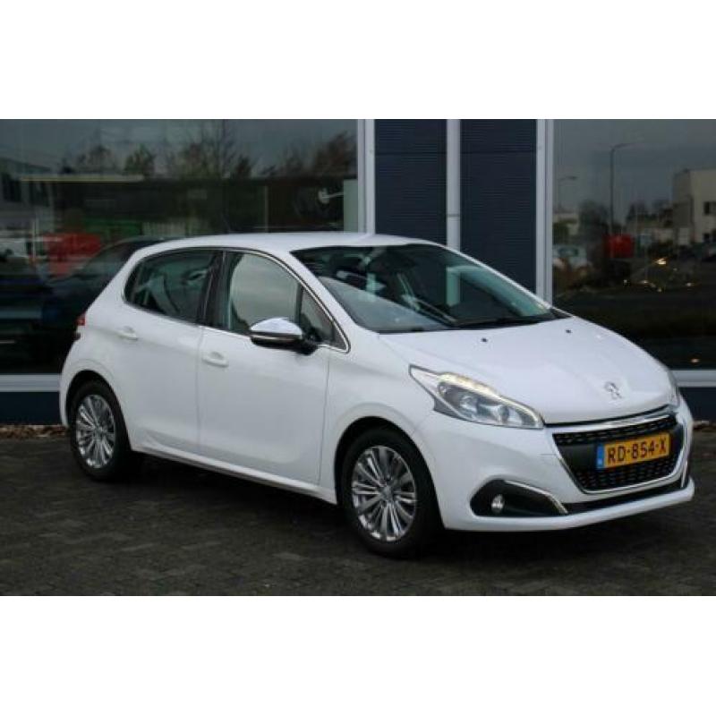 Peugeot 208 Allure 1.2 PT 110pk Climatronic | Navigatie | 16