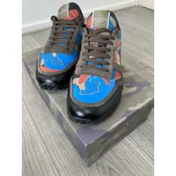 Valentino rockrunner camouflage 43 NIEUW !! (MET BON) !