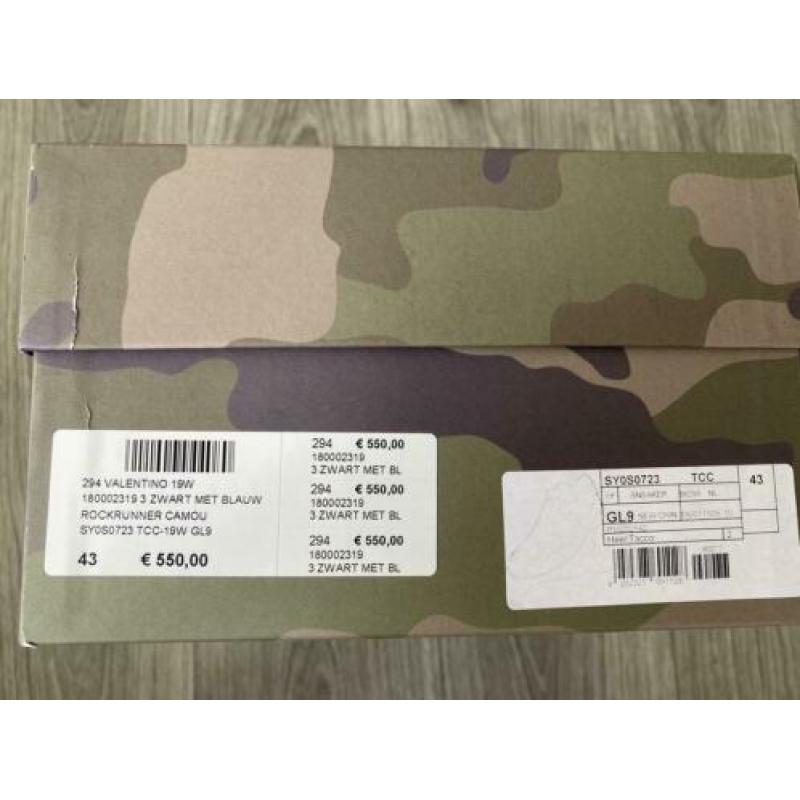 Valentino rockrunner camouflage 43 NIEUW !! (MET BON) !