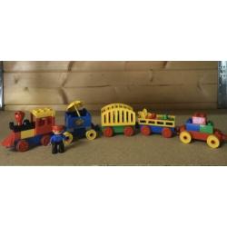 Lego Duplo - Treintje met Machinist en Wagons