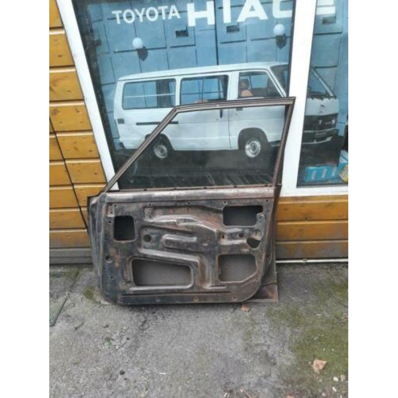 deur toyota corolla KE20