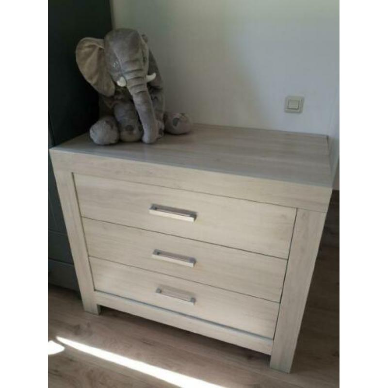 Complete babykamer Interbaby incl juniorbed