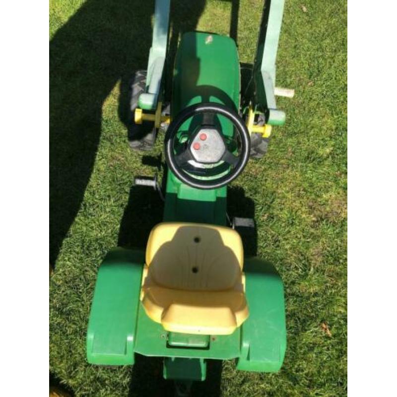 John deere traptractor met luchtbanden en gierton