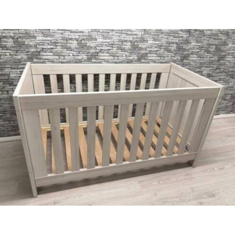 Complete babykamer Interbaby incl juniorbed