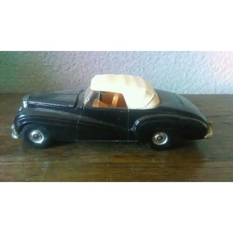Bentley type R corgi