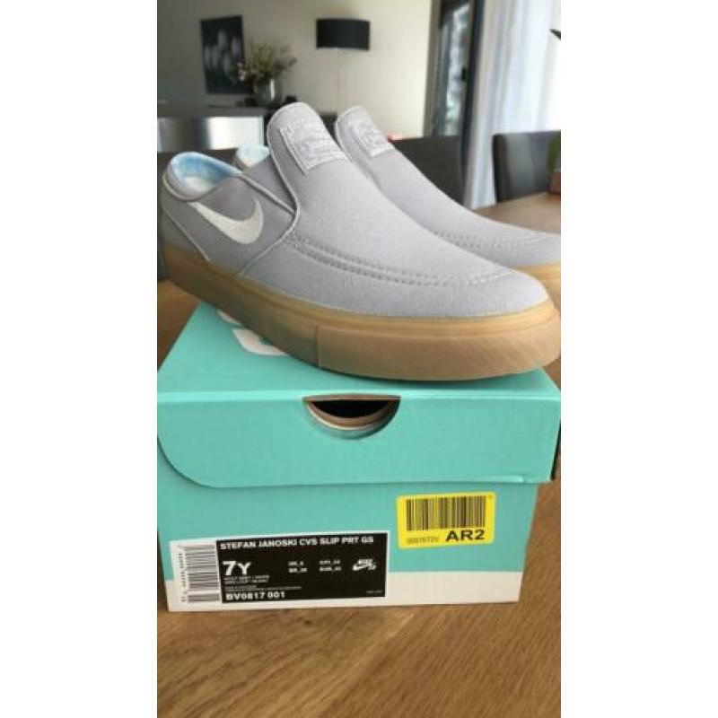 Nike grijs/wit Stefan Janoski instappers maat 40