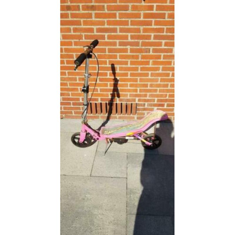 Spacescooter roze