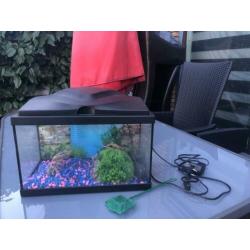 Aquarium 15 liter (incl sier elementen )