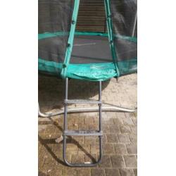 Grote trampoline 305cm incl veiligheidsnet en trappetje