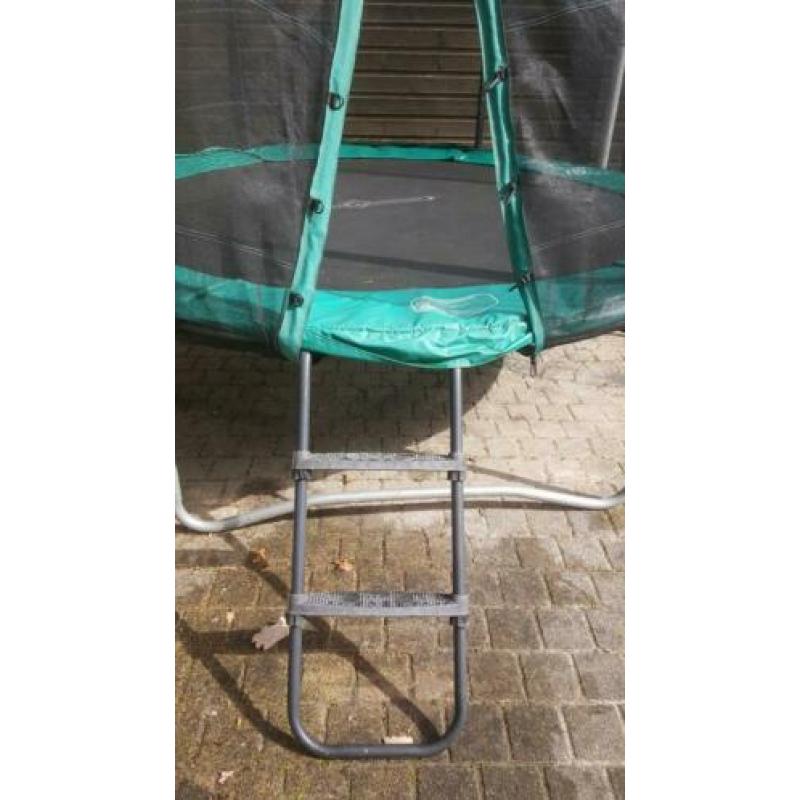 Grote trampoline 305cm incl veiligheidsnet en trappetje