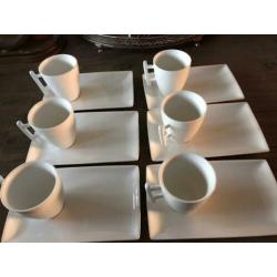 6 kop & schotels young servies grote bordjes voor een koek