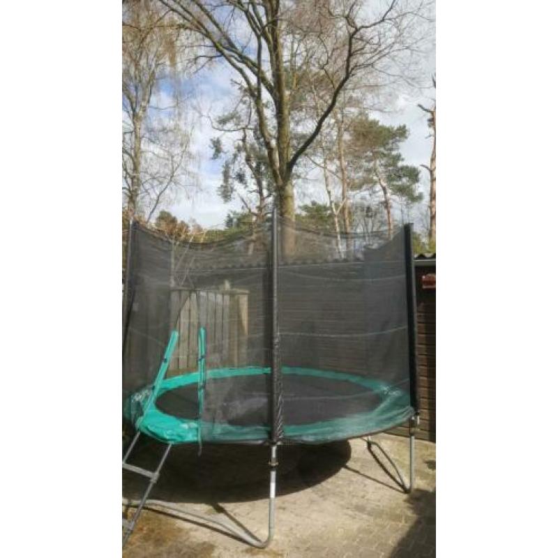 Grote trampoline 305cm incl veiligheidsnet en trappetje