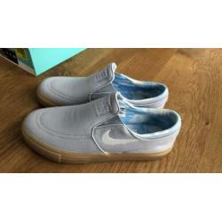 Nike grijs/wit Stefan Janoski instappers maat 40
