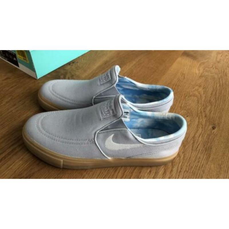 Nike grijs/wit Stefan Janoski instappers maat 40