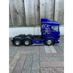 Tamiya truck Scania te koop 1/14 met 2 trailers