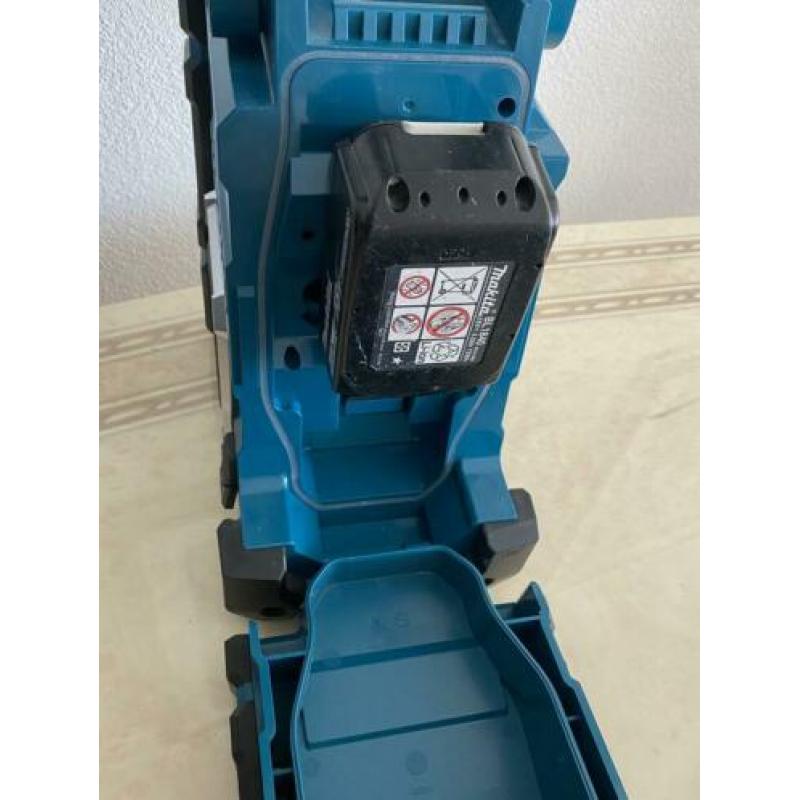 Makita radio
