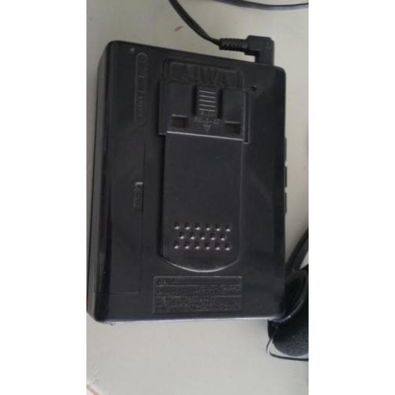 Vintage Aiwa walkman met koptelefoon