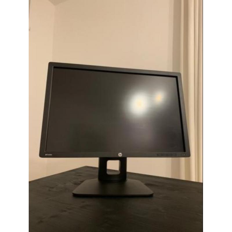 HP Z24i 24 inch monitor 1920x1200 IPS