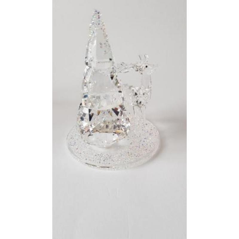 Swarovski Kerststolp met Dennenboom en Hert.