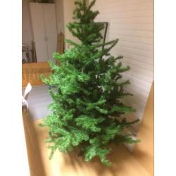 Mooie kunstkerstboom