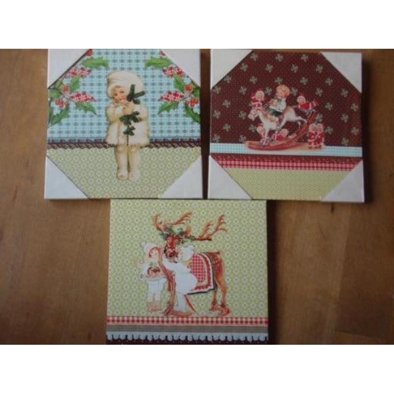 Drie NIEUWE canvas schilderijtjes met nostalgische prints