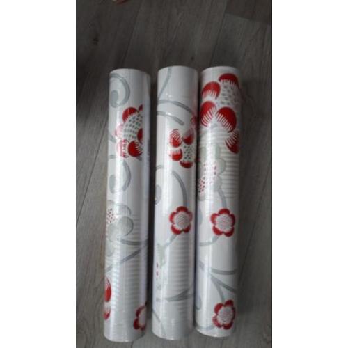 Te koop 3 rollen vinyl behang met print