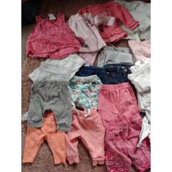 Pakket meisjes baby kleding! Maat 50 en 56