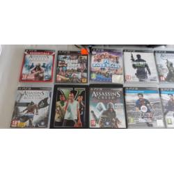 Ps3 incl. 2 Controllers en veel spellen