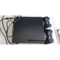 Ps3 incl. 2 Controllers en veel spellen