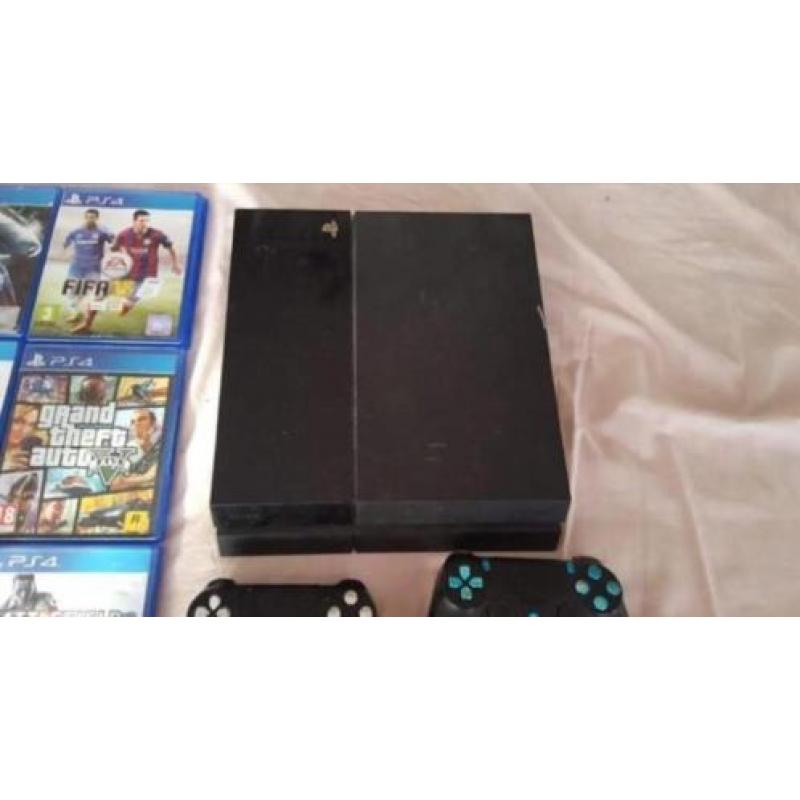 PlayStation 4 + heel veel spellen & toebehoren