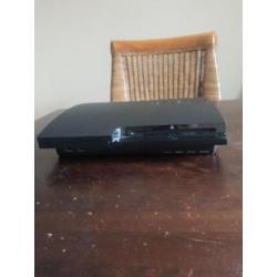 PlayStation 3 slim 500gb met spellen en controllers