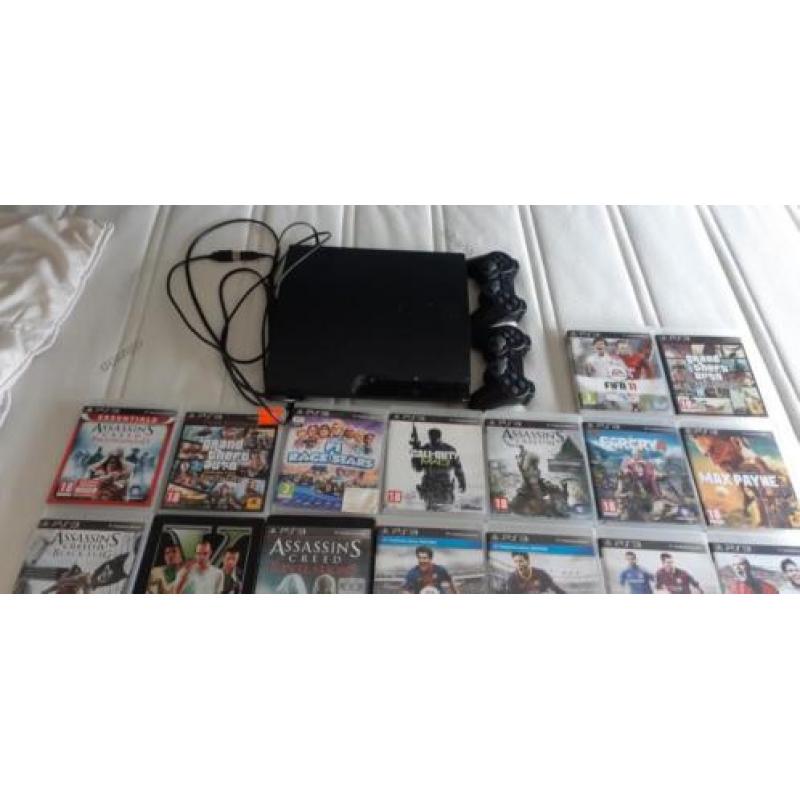 Ps3 incl. 2 Controllers en veel spellen