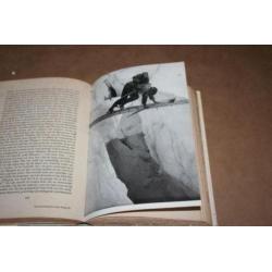 Boek - De beklimming v/d Mount Everest - John Hunt 1953 !!