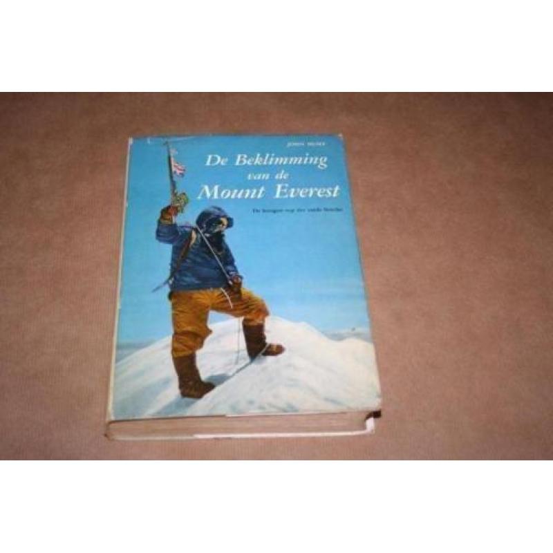 Boek - De beklimming v/d Mount Everest - John Hunt 1953 !!