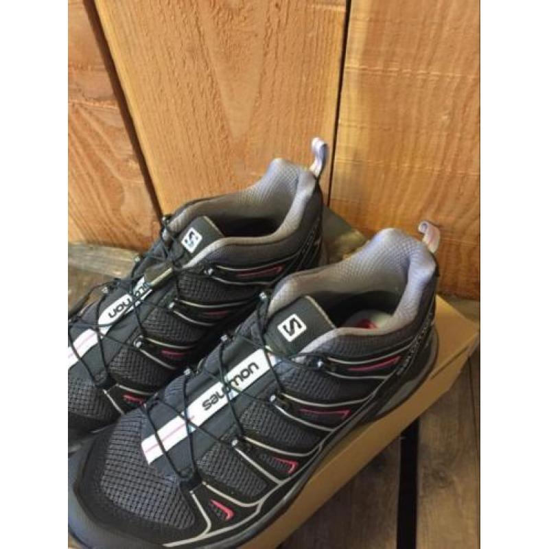 NIEUW Salomon X ULTRA maat EU 40